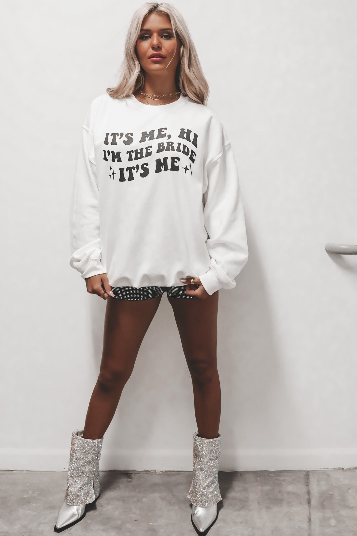 I’m The Bride It’s Me White Graphic Pullover